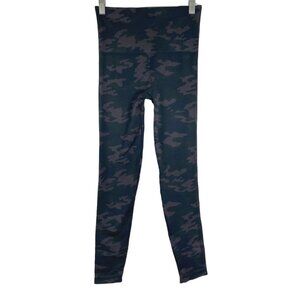 Spanx Look at Me Now Seamless Leggings Camo Women's Small PT-1180